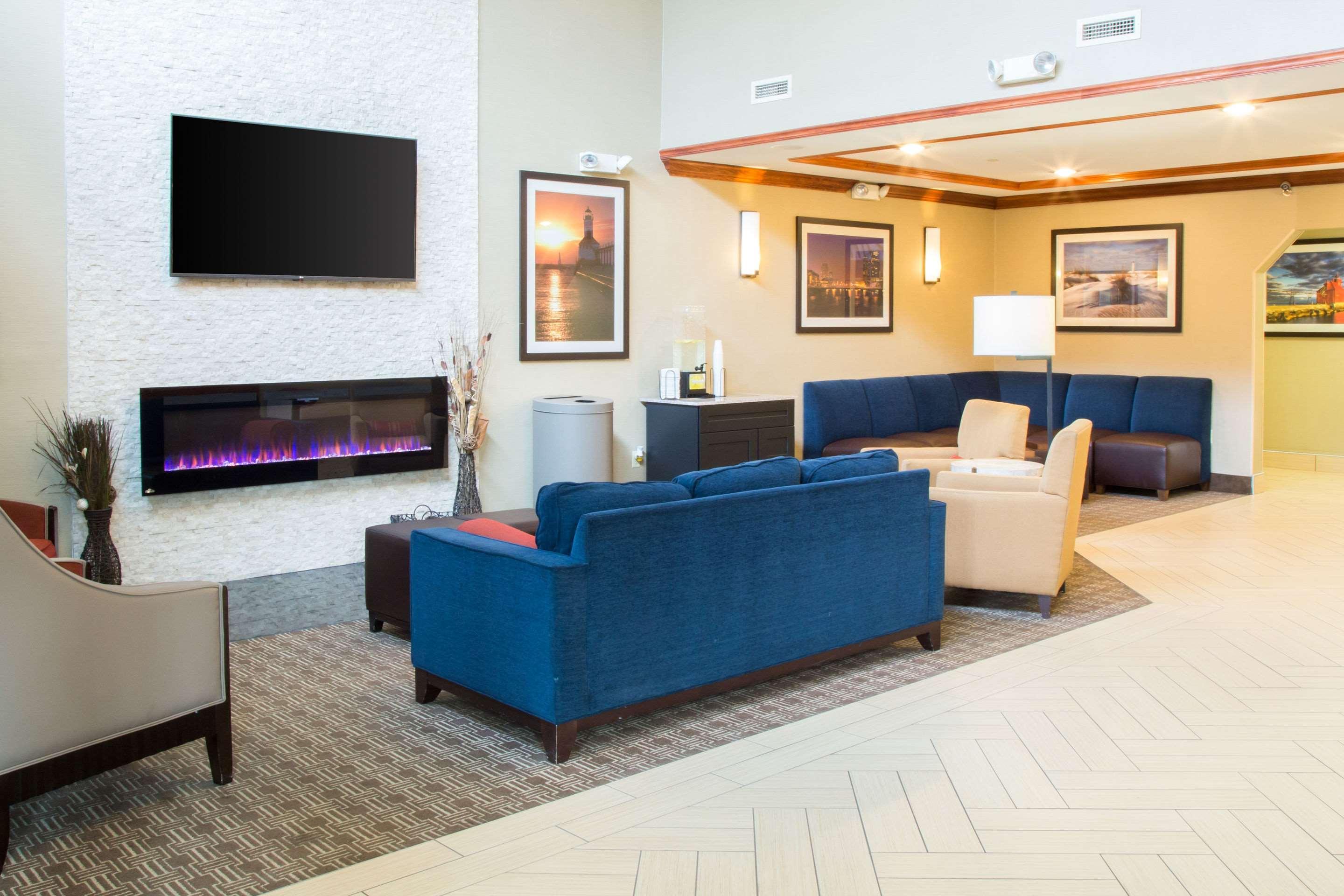 Comfort Suites Grand Rapids South Kentwood Kültér fotó