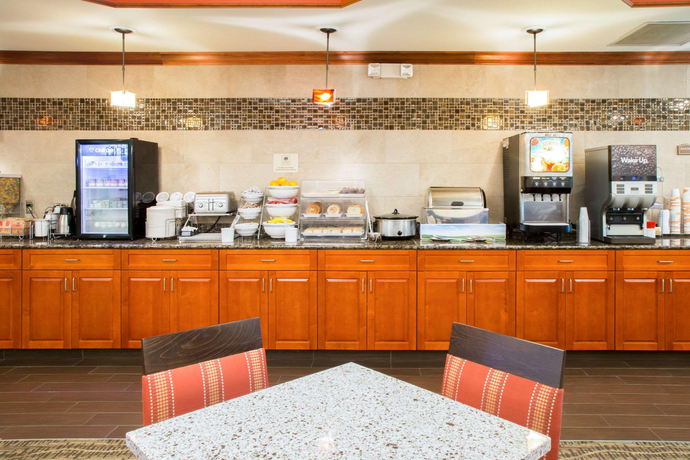 Comfort Suites Grand Rapids South Kentwood Kültér fotó
